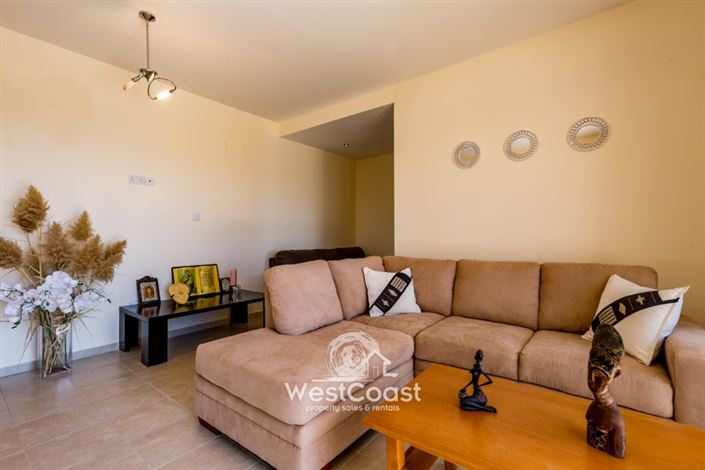 Image No.10-Villa de 4 chambres à vendre à Thrinia