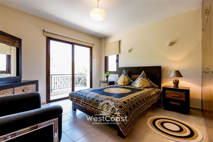 Image No.6-Villa de 4 chambres à vendre à Thrinia