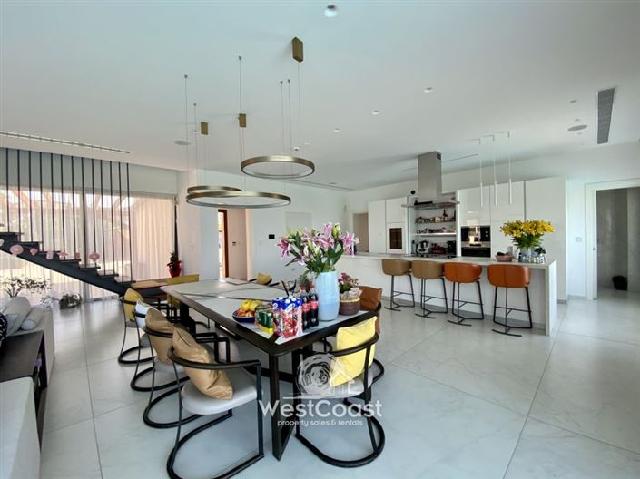 Image No.4-5 Bed Villa for sale