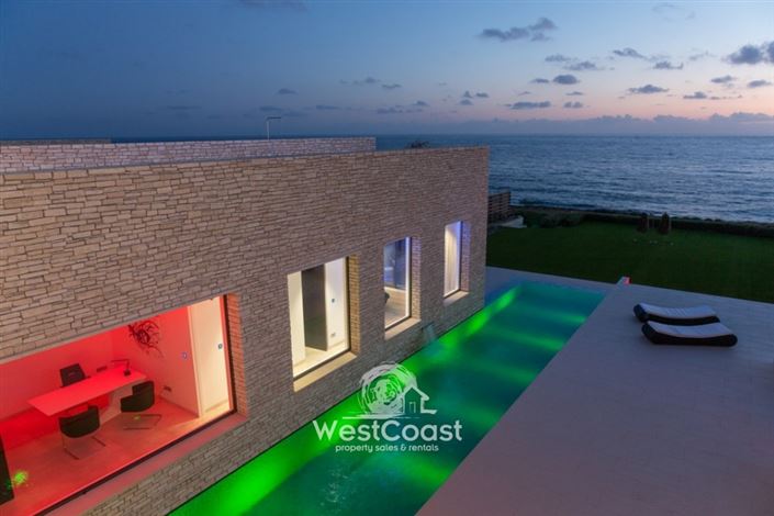 Image No.6-4 Bed Villa for sale