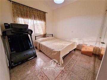 156390-semi-detached-villa-for-sale-in-tombs-