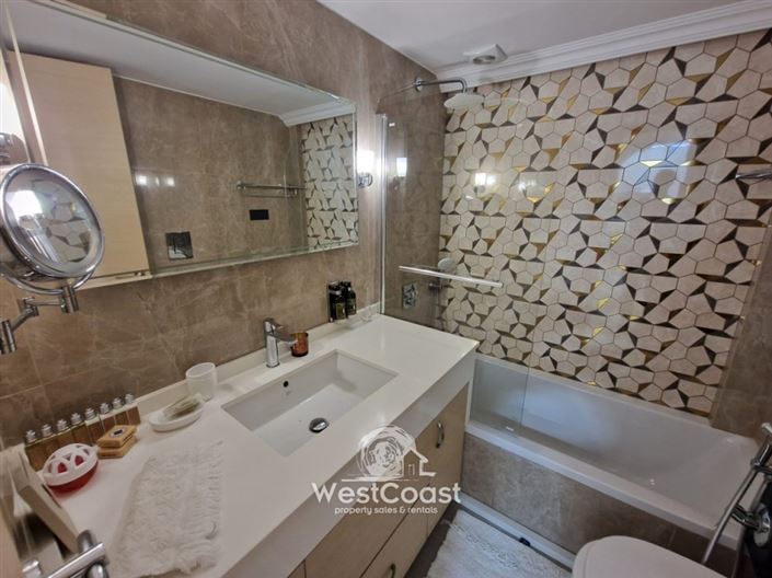 Image No.8-2 Bed Bungalow for sale