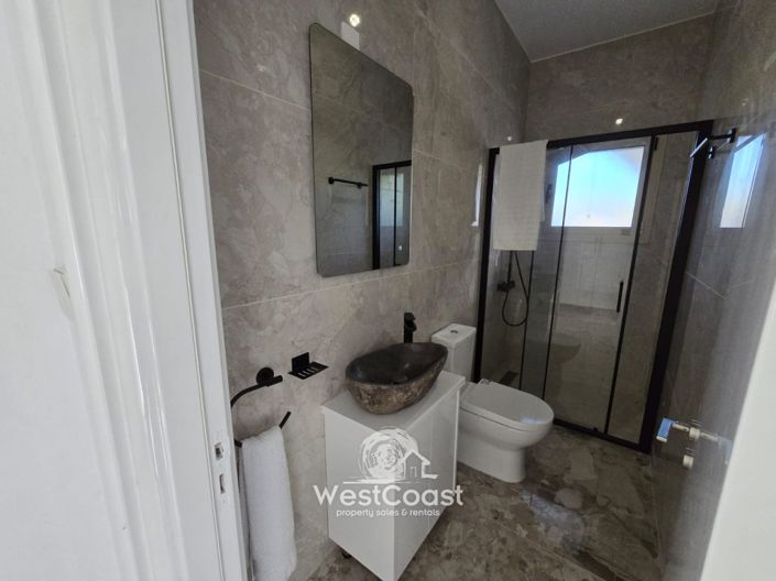 Image No.8-3 Bed Villa for sale