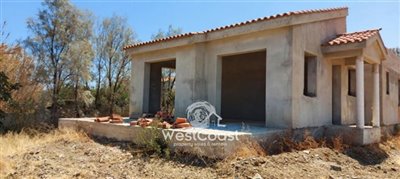160135-bungalow-for-sale-in-pomosfull