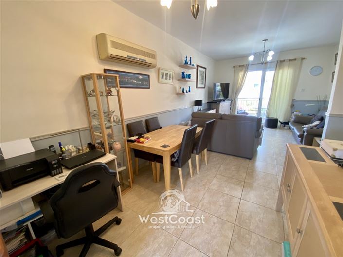 Image No.8-2 Bed Townhouse for sale