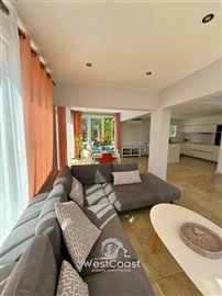 168170-detached-villa-for-sale-in-coral-bayfu