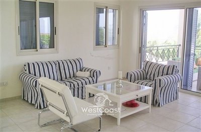 164408-detached-villa-for-sale-in-neo-choriof
