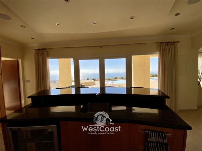 Image No.9-Villa de 5 chambres à vendre à Akoursos