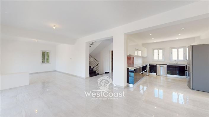 Image No.7-Villa de 5 chambres à vendre à Kissonerga