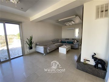 166326-bungalow-for-sale-in-mesa-choriofull