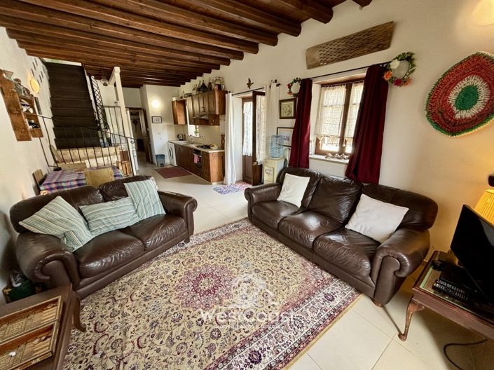 Image No.2-4 Bed Villa for sale