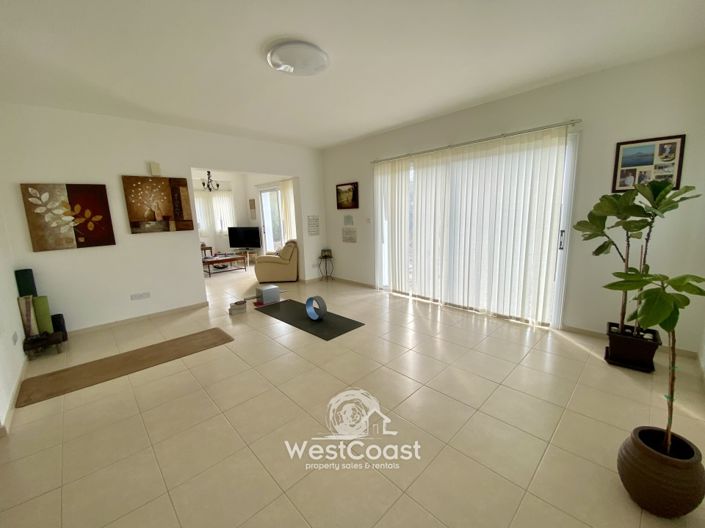 Image No.10-4 Bed Villa for sale