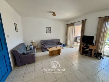 170992-town-house-for-sale-in-universalfull