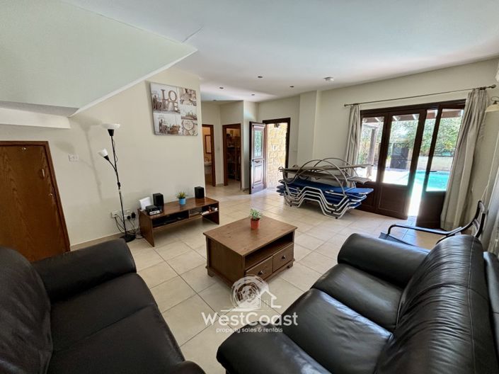 Image No.8-Villa de 3 chambres à vendre à Letymvou