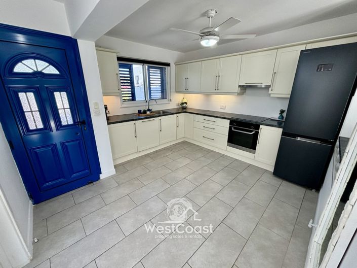 Image No.7-2 Bed Villa for sale