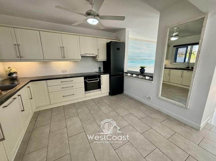 Image No.5-2 Bed Villa for sale