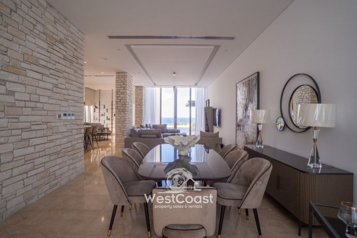 Image No.3-5 Bed Villa for sale