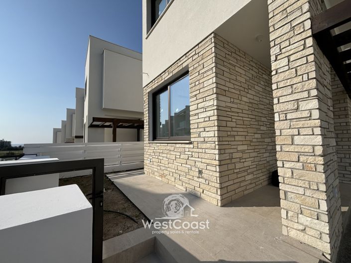 Image No.3-3 Bed Villa for sale