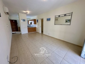 183883-apartment-for-sale-in-mandriafull