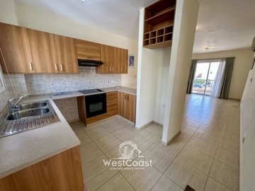 183878-apartment-for-sale-in-mandriafull