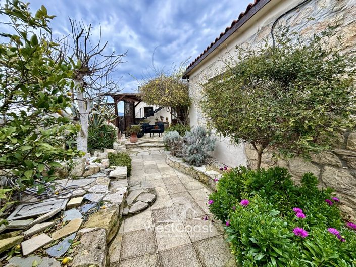 Image No.3-3 Bed Villa for sale