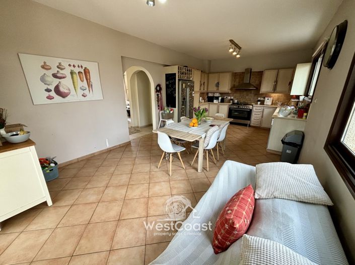 Image No.5-Villa de 4 chambres à vendre à Chloraka