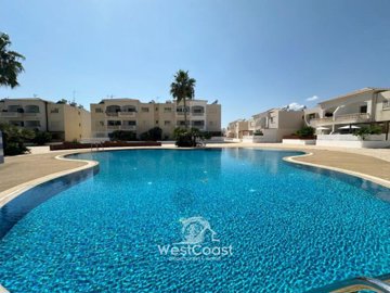 184067-apartment-for-sale-in-mandriafull