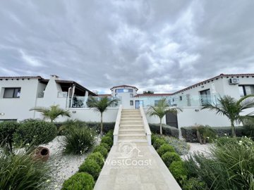 179960-detached-villa-for-sale-in-sea-caves-s