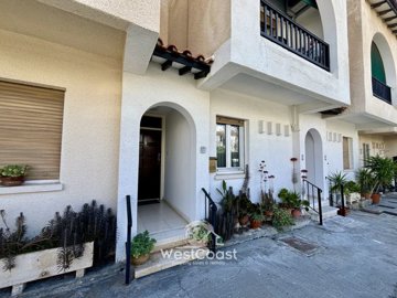 179710-town-house-for-sale-in-chlorakafull