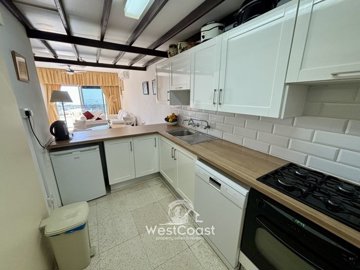 179711-town-house-for-sale-in-chlorakafull