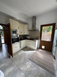 180103-detached-villa-for-sale-in-stroumpiful