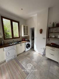 180101-detached-villa-for-sale-in-stroumpiful