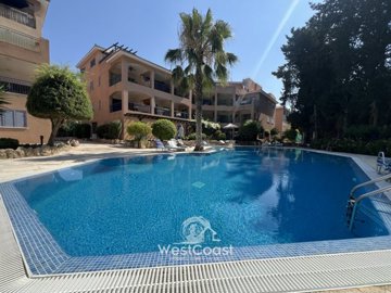 180440-apartment-for-sale-in-universalfull
