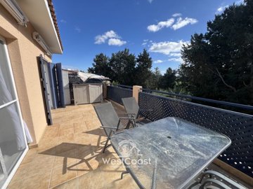 180449-apartment-for-sale-in-universalfull