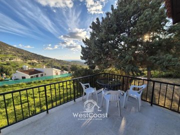 180496-bungalow-for-sale-in-akoursosfull