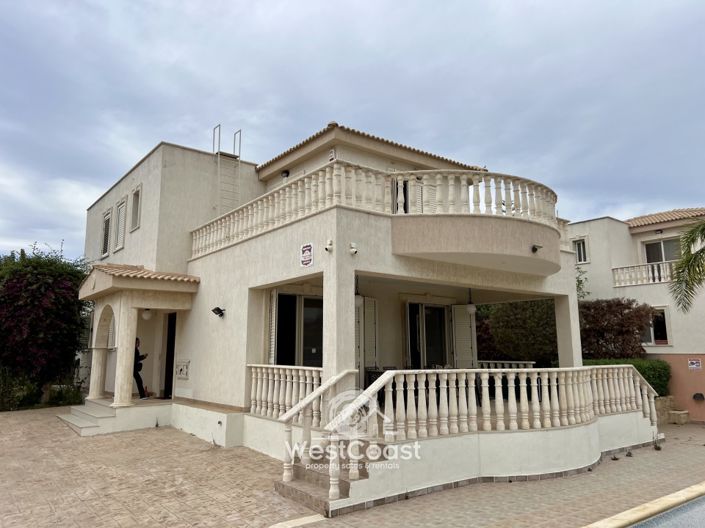 Image No.1-4 Bed Villa for sale