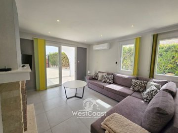 180584-detached-villa-for-sale-in-coral-bayfu