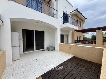 181001-town-house-for-sale-in-peyiafull