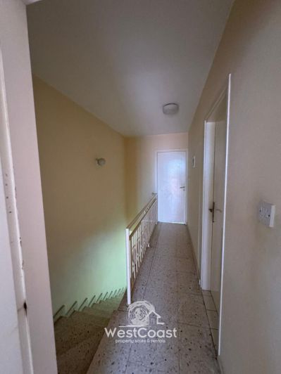 Image No.9-2 Bed Townhouse for sale