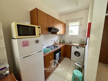 181338-town-house-for-sale-in-universalfull