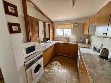 181475-apartment-for-sale-in-chlorakafull
