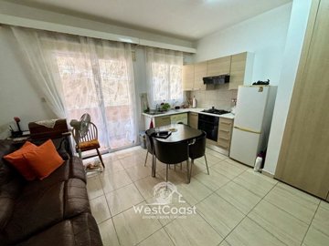 181515-studio-for-sale-in-peyiafull