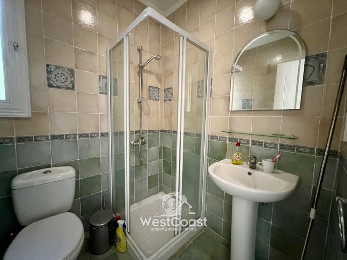 Image No.10-5 Bed Villa for sale