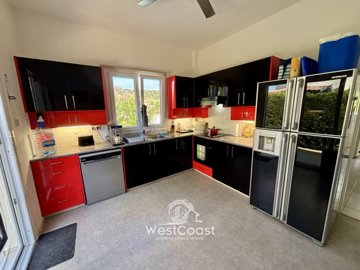 181802-detached-villa-for-sale-in-sea-caves-s