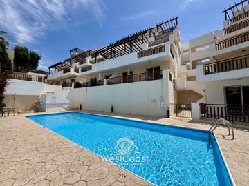 181871-apartment-for-sale-in-peyiafull