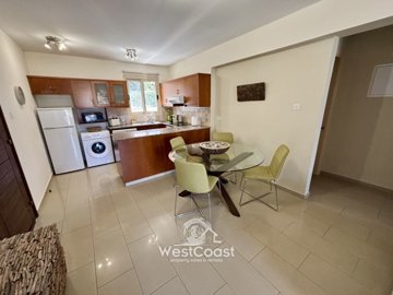 181877-apartment-for-sale-in-peyiafull
