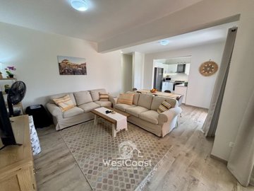 181983-apartment-for-sale-in-universalfull