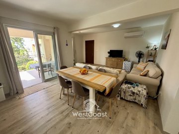 181989-apartment-for-sale-in-universalfull
