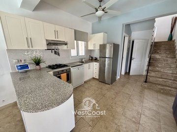 182100-detached-villa-for-sale-in-peyiafull