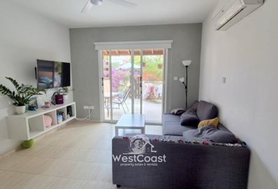 182183-town-house-for-sale-in-universalfull